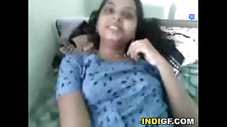 Indian Teen Reveals Their way Tits